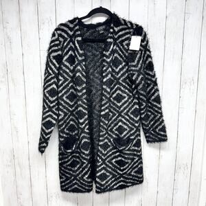 August Silk Sweater Women Size Medium Geo Diamond Pattern Fuzzy Knit Cardigan